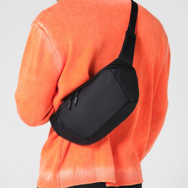 Everyday Carry 5 Litre Cross Body Thumbnail